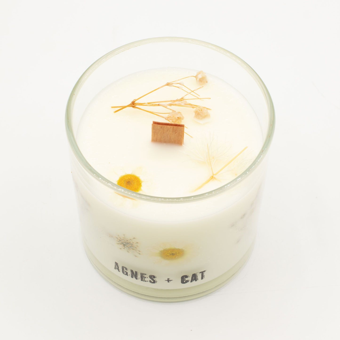 Switch Off Candle Botanical soy wax candle – Windermere scent