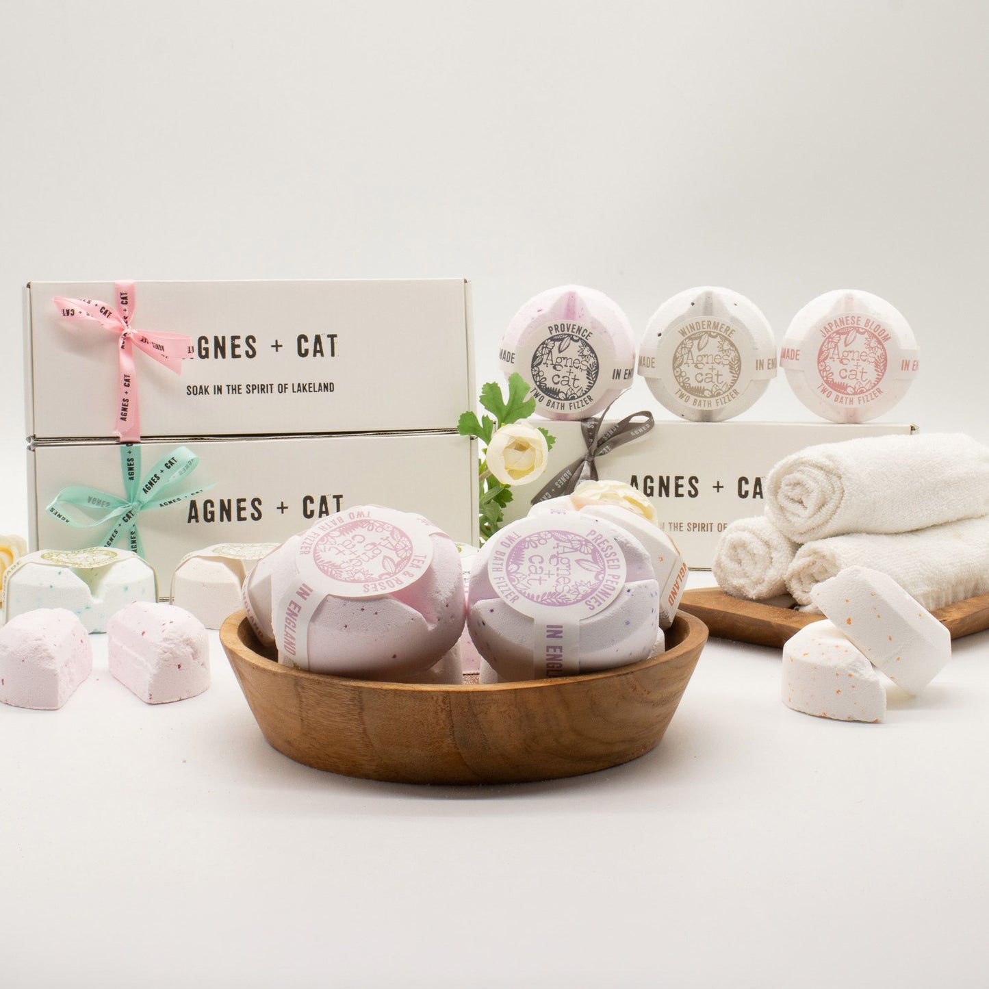 Bloom & Brighten Bath Fizzer Gift Set By Agnes + Cat